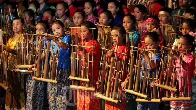 seni angklung